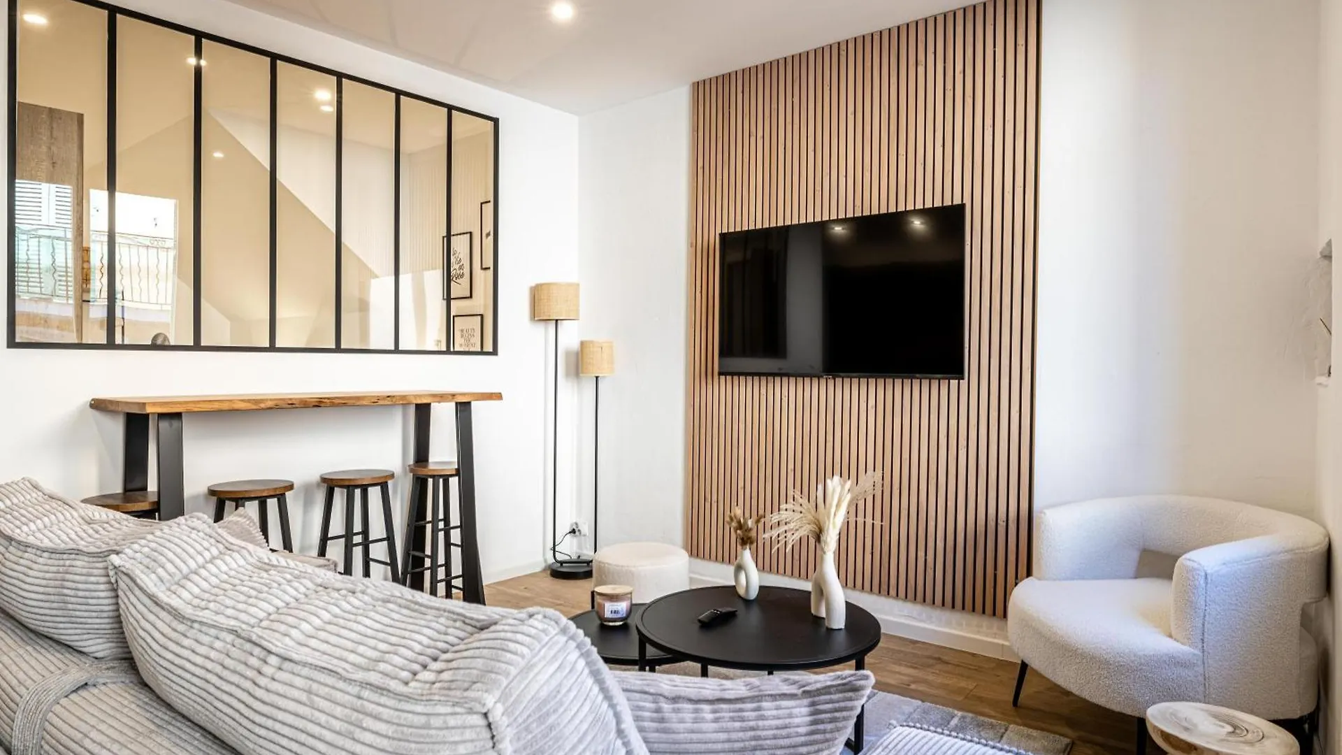 Apartment 5 Suq - Splendide Appartement Renove Proche Palais Et Plages Cannes France
